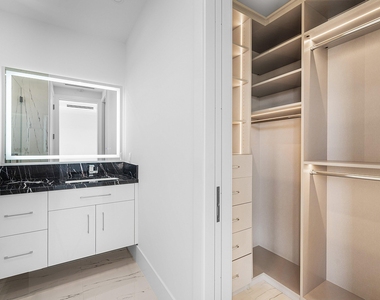 2650 Ne 48th Court - Photo Thumbnail 41