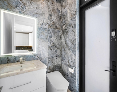 2650 Ne 48th Court - Photo Thumbnail 23