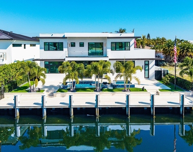 2650 Ne 48th Court - Photo Thumbnail 1