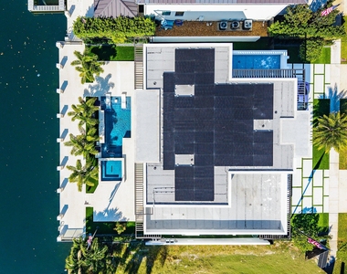 2650 Ne 48th Court - Photo Thumbnail 9