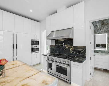 2650 Ne 48th Court - Photo Thumbnail 22