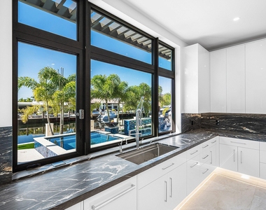 2650 Ne 48th Court - Photo Thumbnail 21