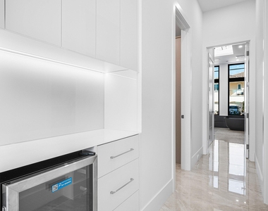 2650 Ne 48th Court - Photo Thumbnail 29