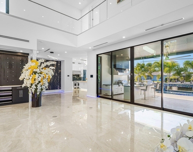 2650 Ne 48th Court - Photo Thumbnail 16