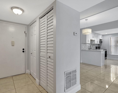 4156 Inverrary Drive - Photo Thumbnail 3