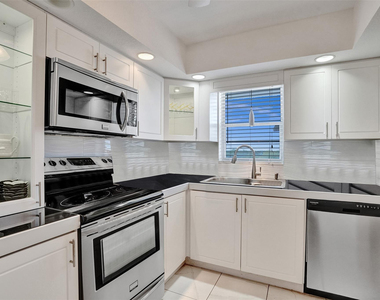5860 Nw 44th Street - Photo Thumbnail 10