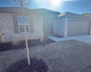 2924 Firefly Drive - Photo Thumbnail 1