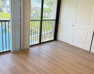 3460 Nw 47th Avenue - Photo Thumbnail 7