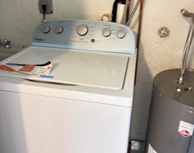 3460 Nw 47th Avenue - Photo Thumbnail 18