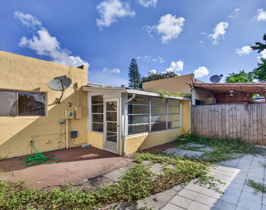 220 Nw 43rd Court - Photo Thumbnail 29