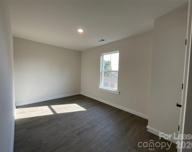 130 18th Street Place Nw - Photo Thumbnail 11