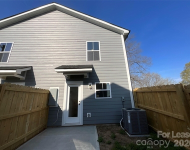 130 18th Street Place Nw - Photo Thumbnail 13