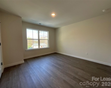 130 18th Street Place Nw - Photo Thumbnail 5