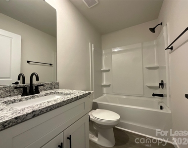 128 18th Street Place Nw - Photo Thumbnail 7