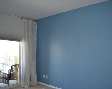 511 Se 5 Avenue - Photo Thumbnail 2