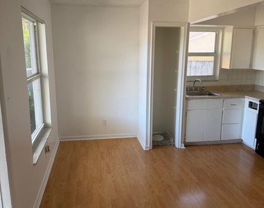 4429 Melvin Road - Photo Thumbnail 7