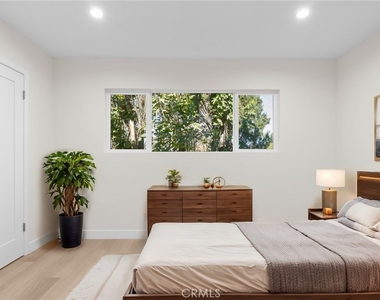 7961 Willis Avenue - Photo Thumbnail 9