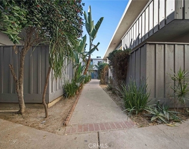 7961 Willis Avenue - Photo Thumbnail 16