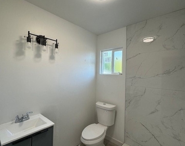 5428 Sale - Photo Thumbnail 12