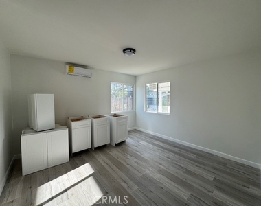 5428 Sale - Photo Thumbnail 7