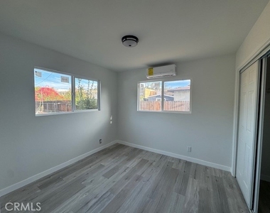 5428 Sale - Photo Thumbnail 10