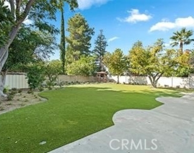 4635 Nomad - Photo Thumbnail 14