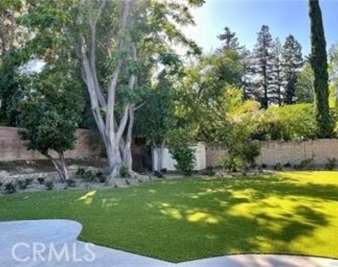 4635 Nomad - Photo Thumbnail 15