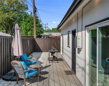 22434 Berdon St - Photo Thumbnail 32
