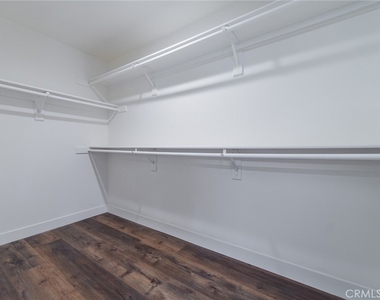 6016 W Beachwood Ln - Photo Thumbnail 19