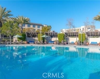 37 Waldorf - Photo Thumbnail 29
