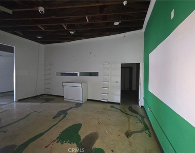 1203 E Cesar E Chavez - Photo Thumbnail 20