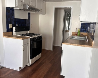 1350 W Lambert Rd - Photo Thumbnail 15