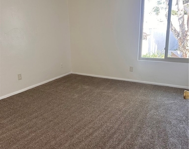1350 W Lambert Rd - Photo Thumbnail 8