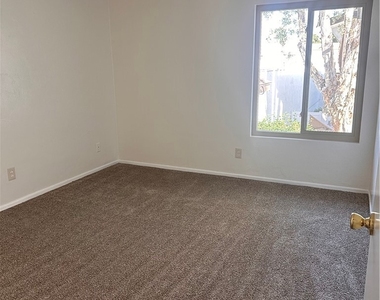 1350 W Lambert Rd - Photo Thumbnail 6