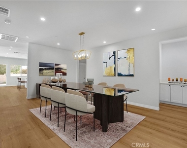 451 Hervey Avenue - Photo Thumbnail 4
