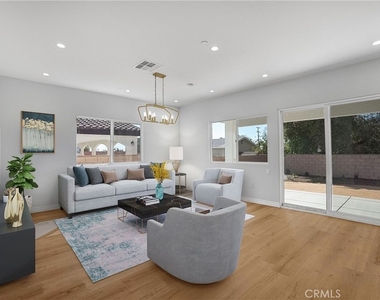 451 Hervey Avenue - Photo Thumbnail 6