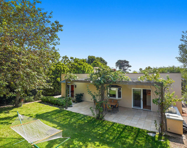 31777 Broad Beach Road - Photo Thumbnail 15