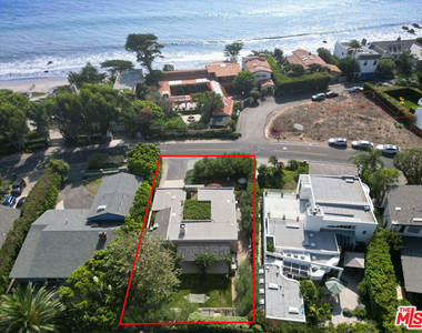 31777 Broad Beach Road - Photo Thumbnail 2