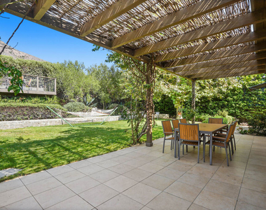 31777 Broad Beach Road - Photo Thumbnail 15