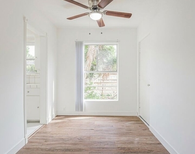 3370 W 83rd Street - Photo Thumbnail 5