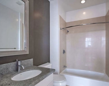 3810 Wilshire Boulevard - Photo Thumbnail 13