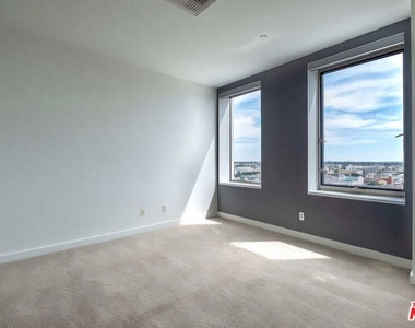 3810 Wilshire Boulevard - Photo Thumbnail 8
