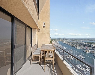 4267 Marina City Dr - Photo Thumbnail 19