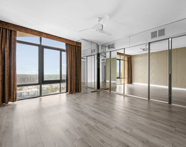 4267 Marina City Dr - Photo Thumbnail 38