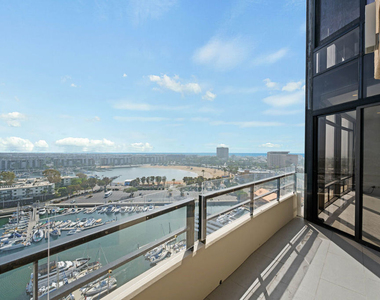 4267 Marina City Dr - Photo Thumbnail 21
