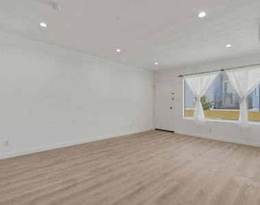 1827 N Van Ness Avenue - Photo Thumbnail 14