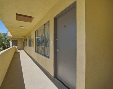 1827 N Van Ness Avenue - Photo Thumbnail 25