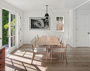 821 Nowita Place - Photo Thumbnail 5