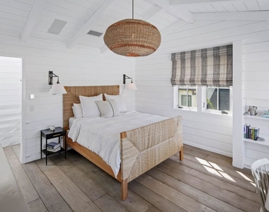 821 Nowita Place - Photo Thumbnail 20