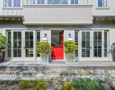 821 Nowita Place - Photo Thumbnail 3